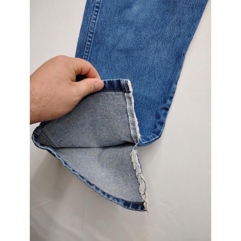 Wrangler 13mwz Men Jeans Classic Blue Denim Straight Leg Size 38x32 Cowboy Cut - Picture 6 of 9